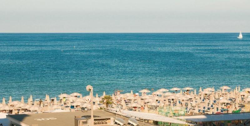 Hotel Caraibi ミラノ・マリッティマ エクステリア 写真