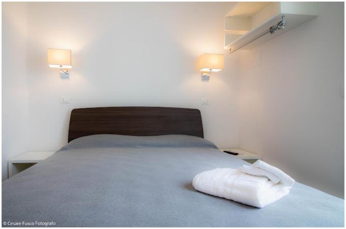 Hotel Caraibi ミラノ・マリッティマ エクステリア 写真