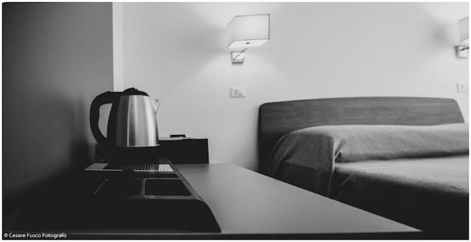 Hotel Caraibi ミラノ・マリッティマ エクステリア 写真