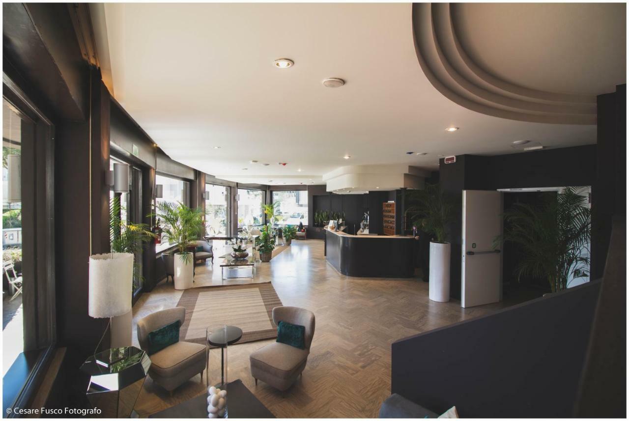 Hotel Caraibi ミラノ・マリッティマ エクステリア 写真