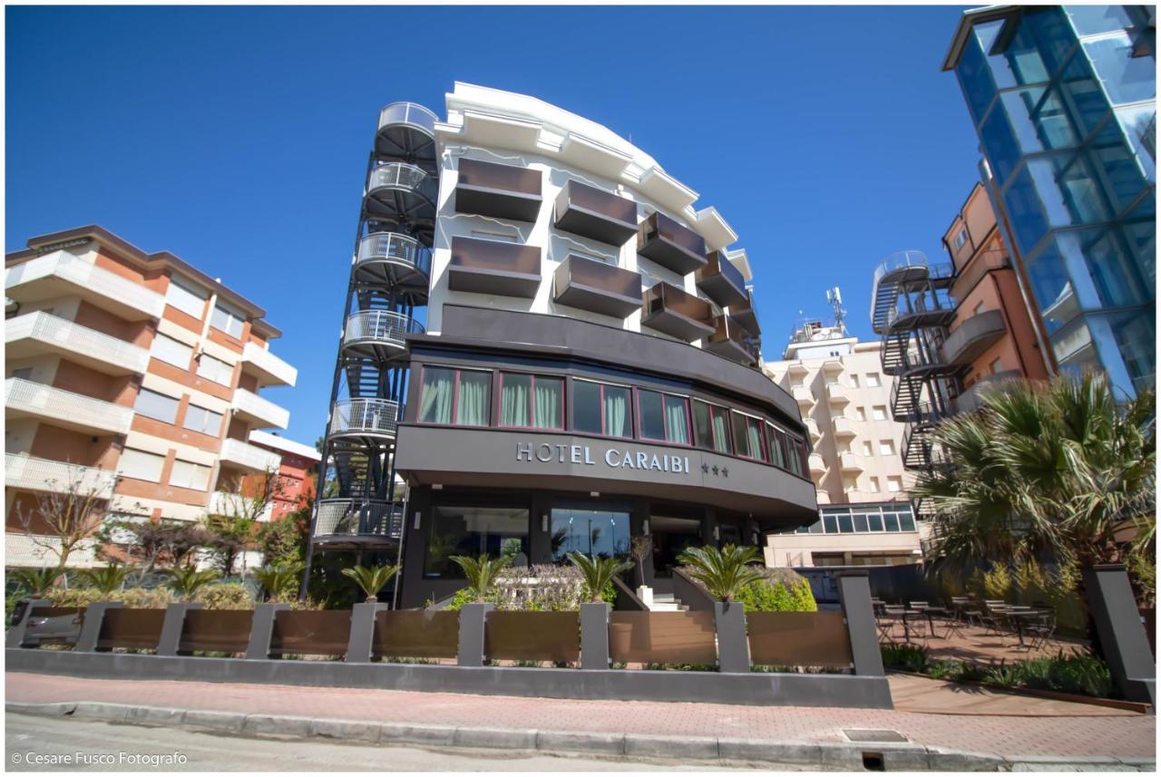 Hotel Caraibi ミラノ・マリッティマ エクステリア 写真