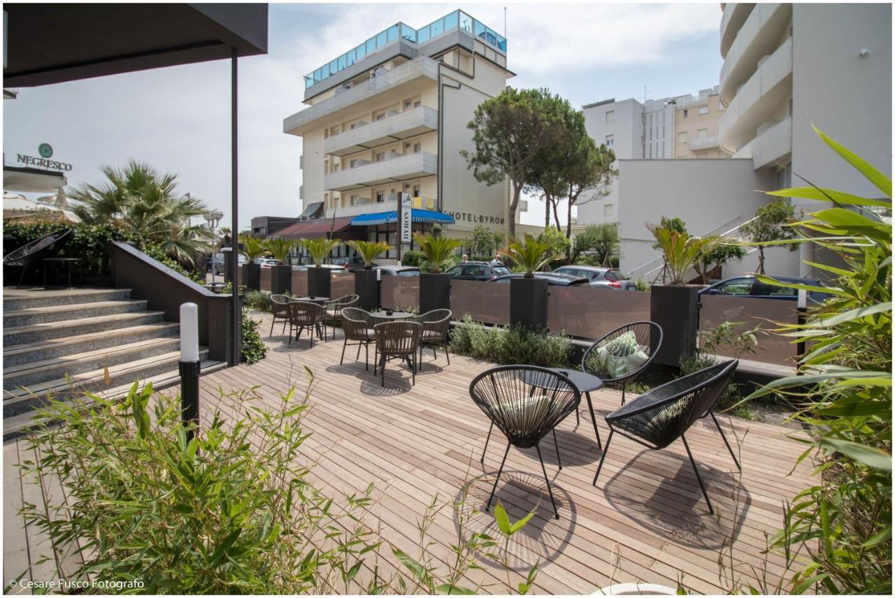 Hotel Caraibi ミラノ・マリッティマ エクステリア 写真