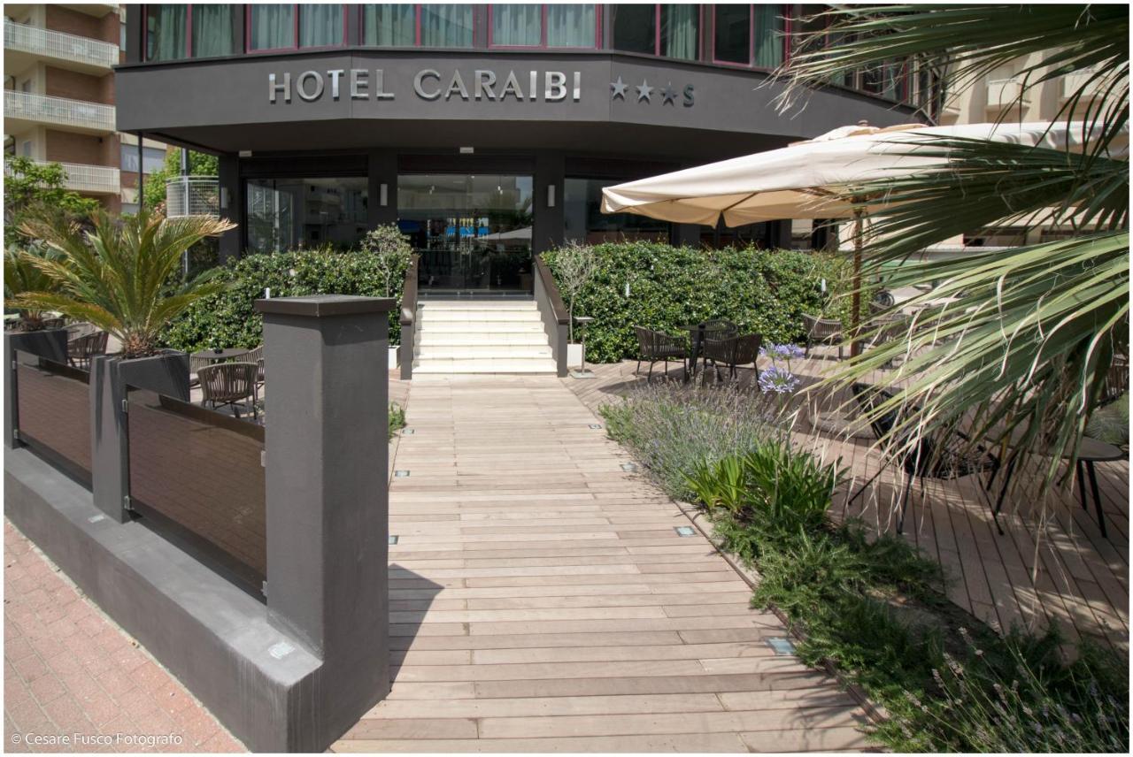 Hotel Caraibi ミラノ・マリッティマ エクステリア 写真