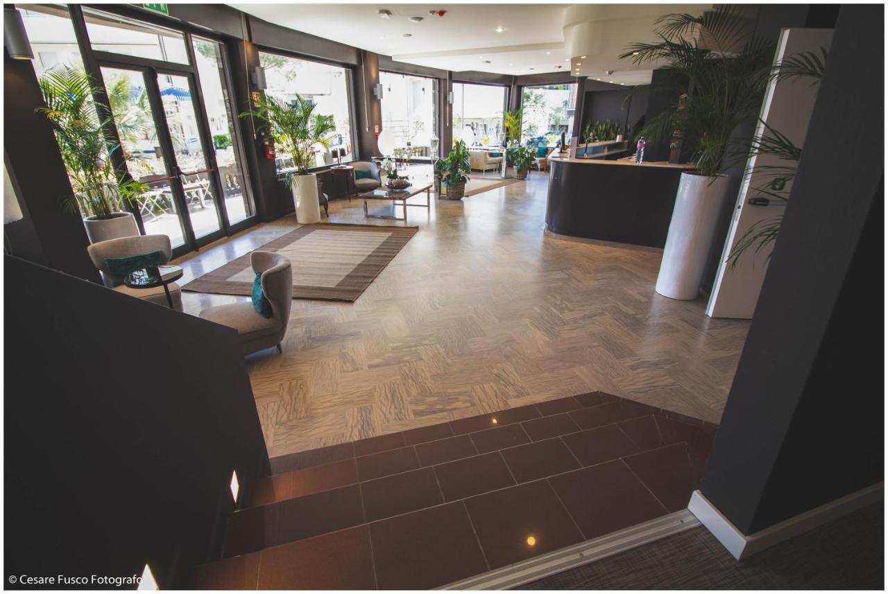 Hotel Caraibi ミラノ・マリッティマ エクステリア 写真